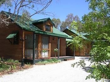 Cottages On Edward Deniliquin Kültér fotó